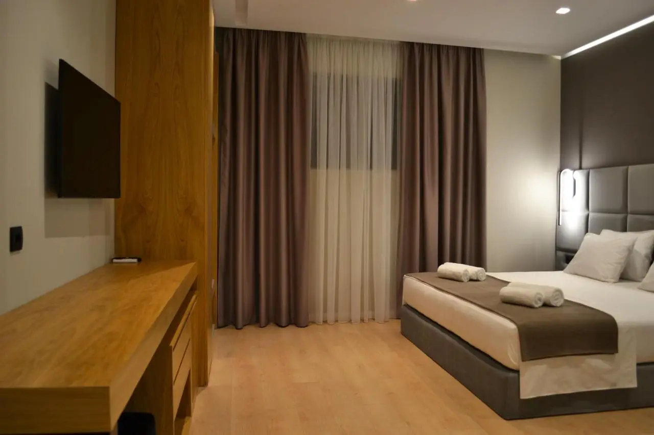 ArtNest Boutique Hotel & Suites
