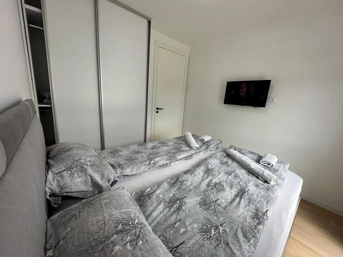 Apartment by expert Ado