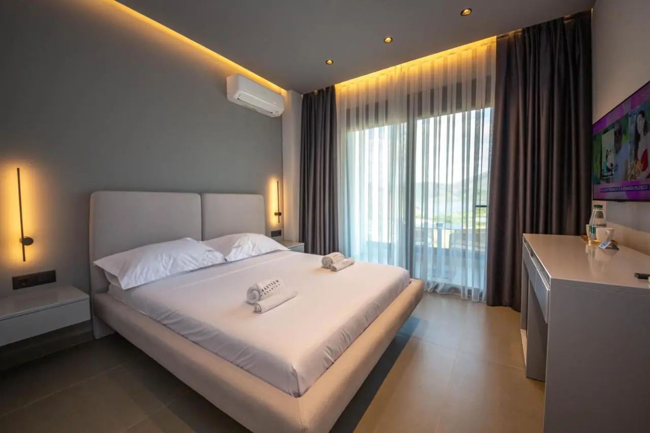 Lake View Rooms Ksamil