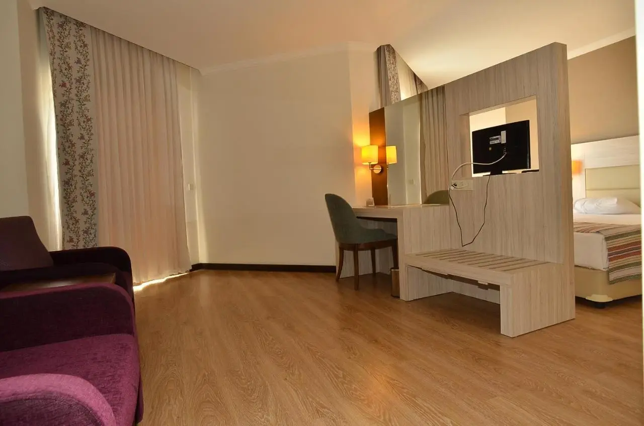Side Prenses Resort Hotel & Spa