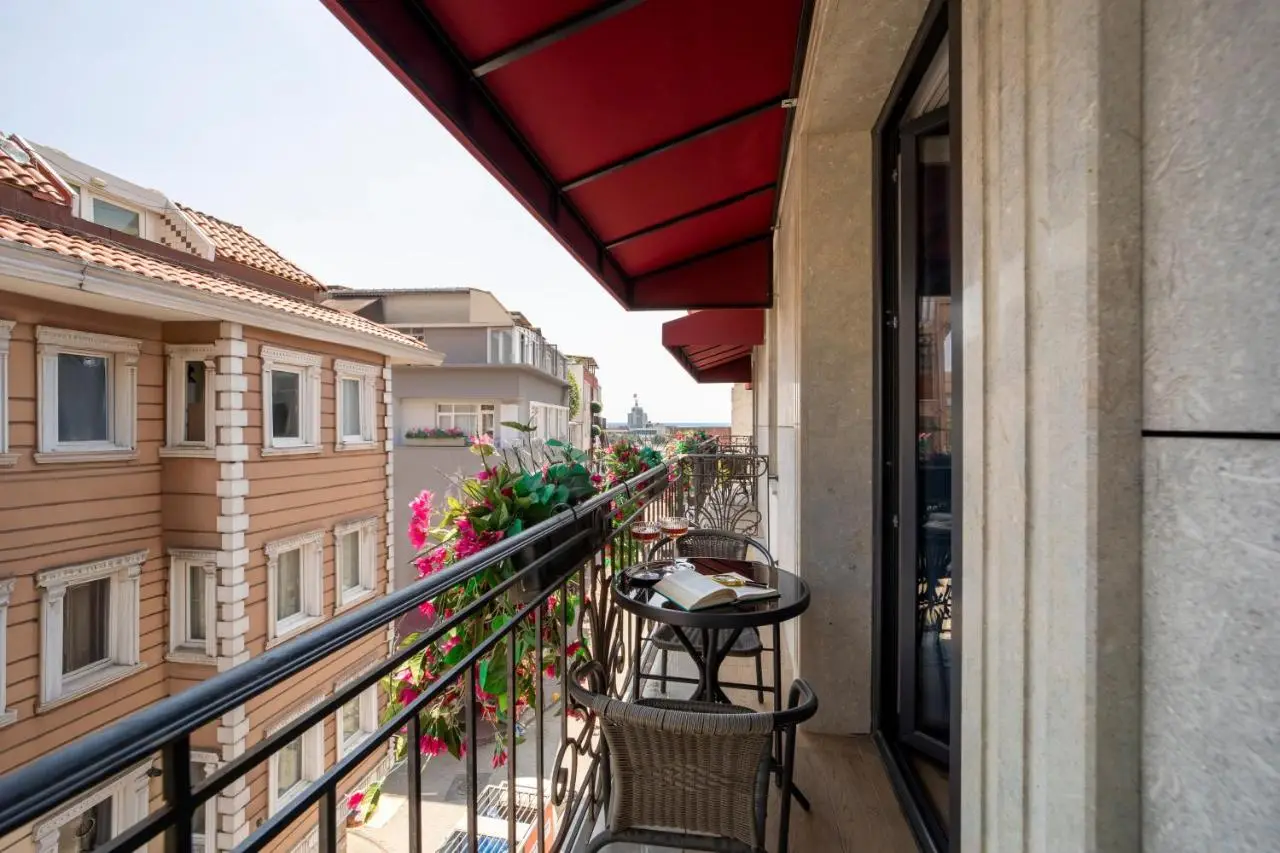 Lenus Hagia Sophia Hotel