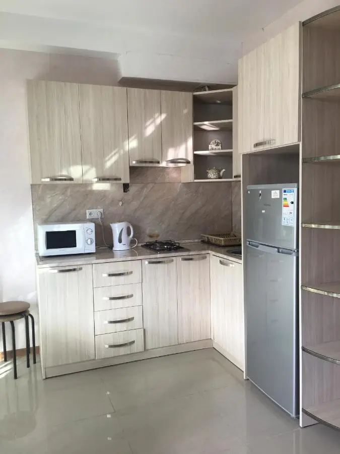 Apart 516 Bobline