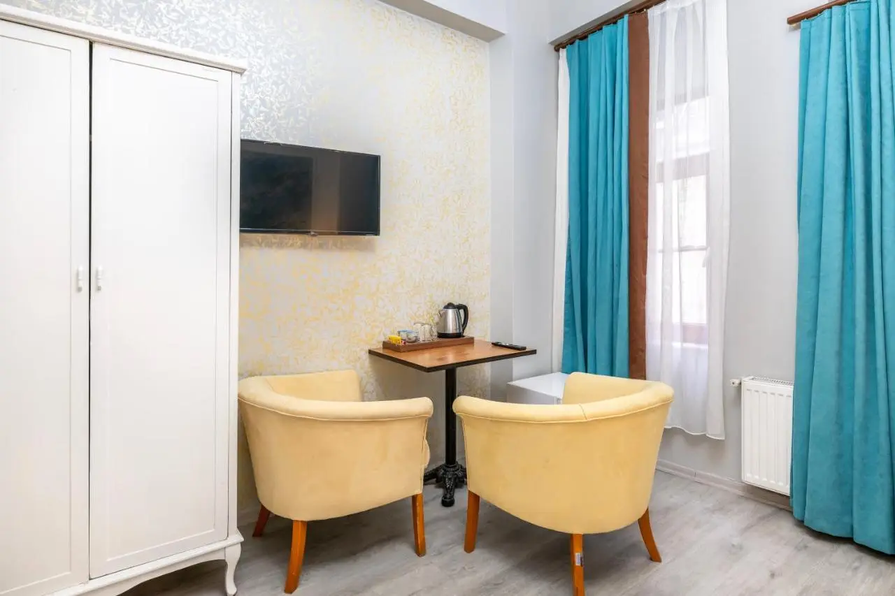 Taksim Dora Hotel