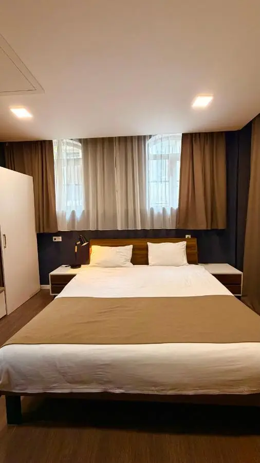 Bricks Hotel