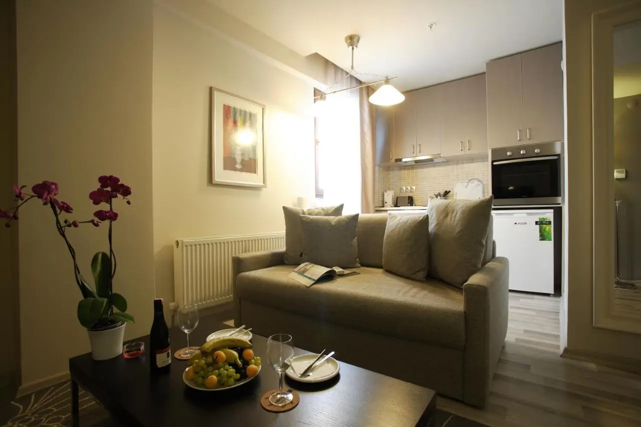 Home Stay Home Sisli