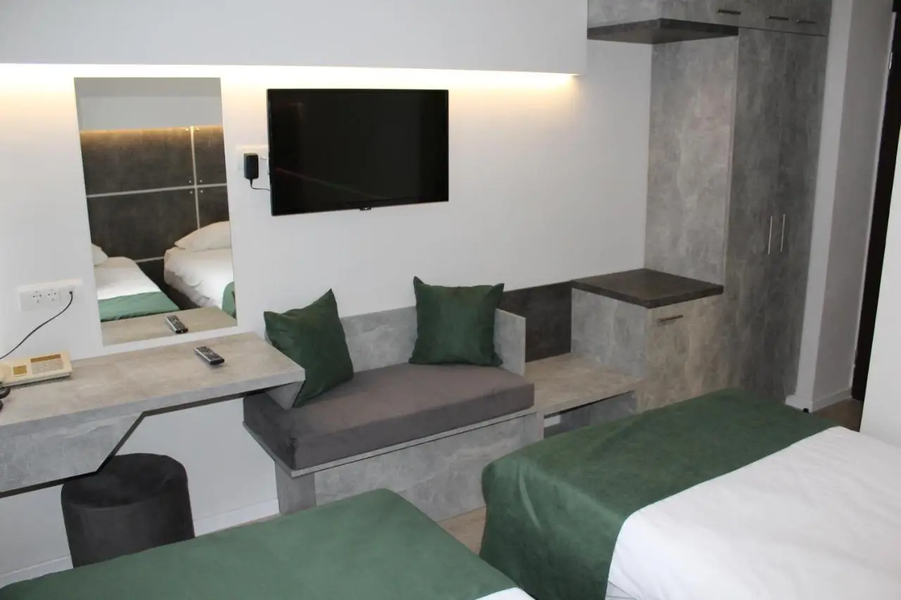 Hotel Grand