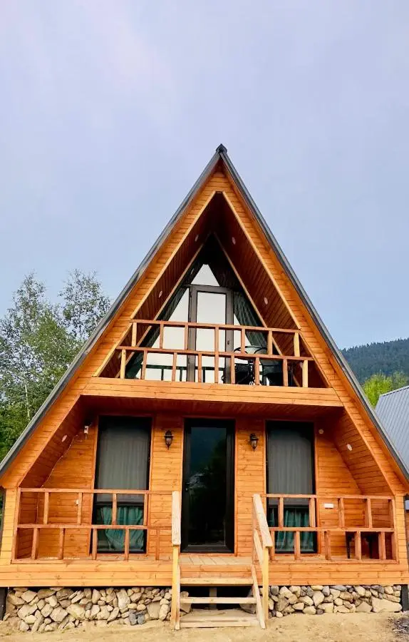 Villa Wood in Mestia N 2