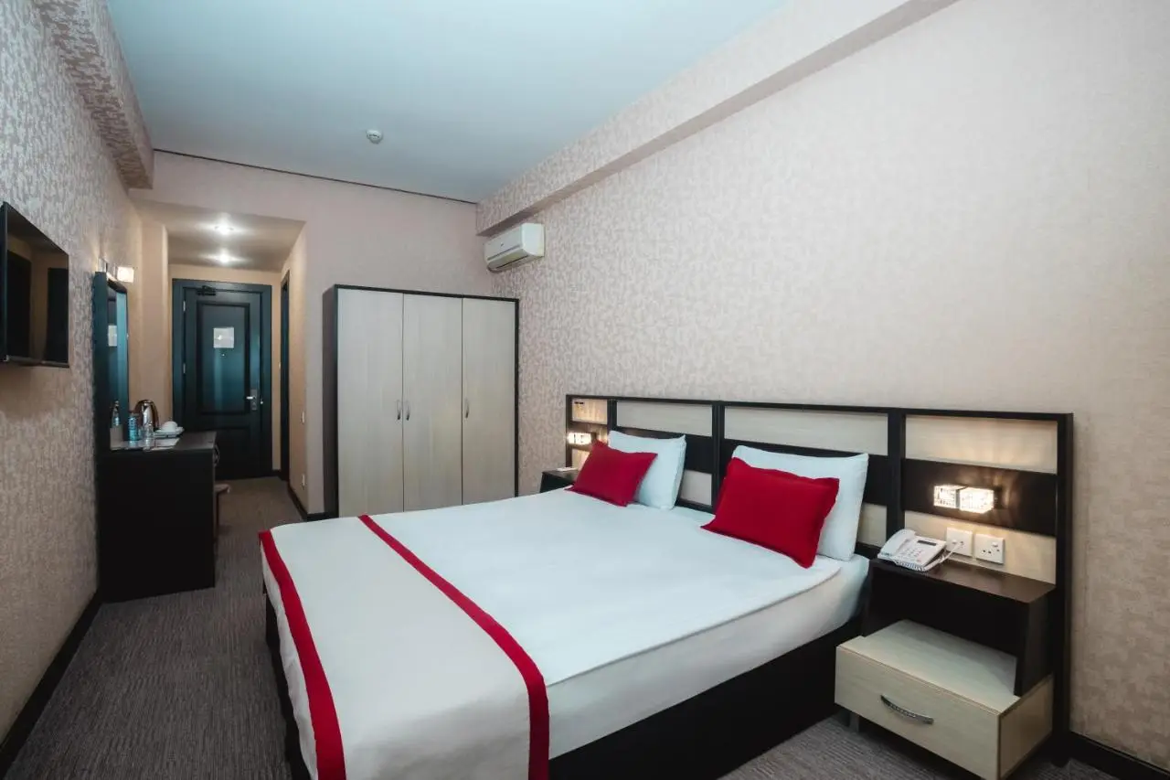 Days Hotel By Wyndham Baku