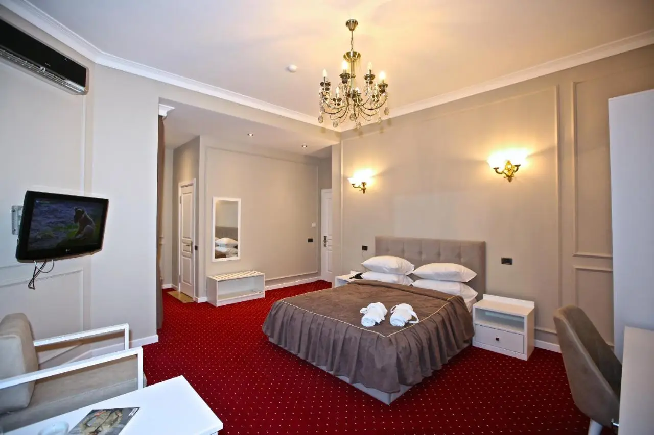 Miraj Hotel