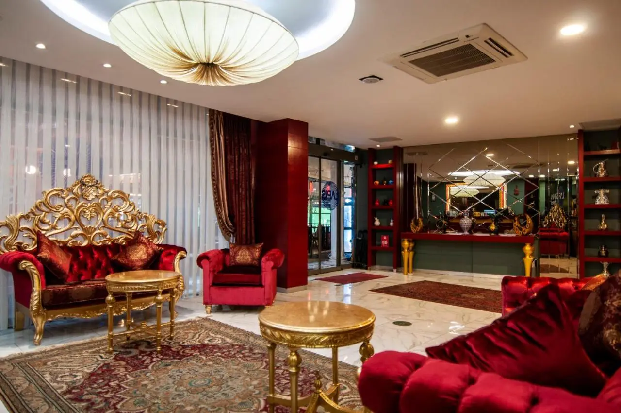 Lapis Inn Hotel & Spa ( Ex. Ambassador Hotel)