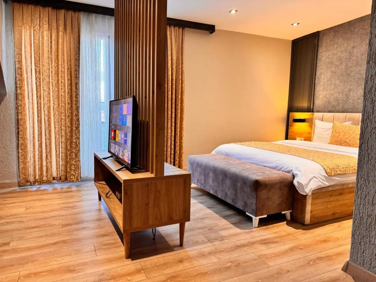 İNNPORT HOTEL