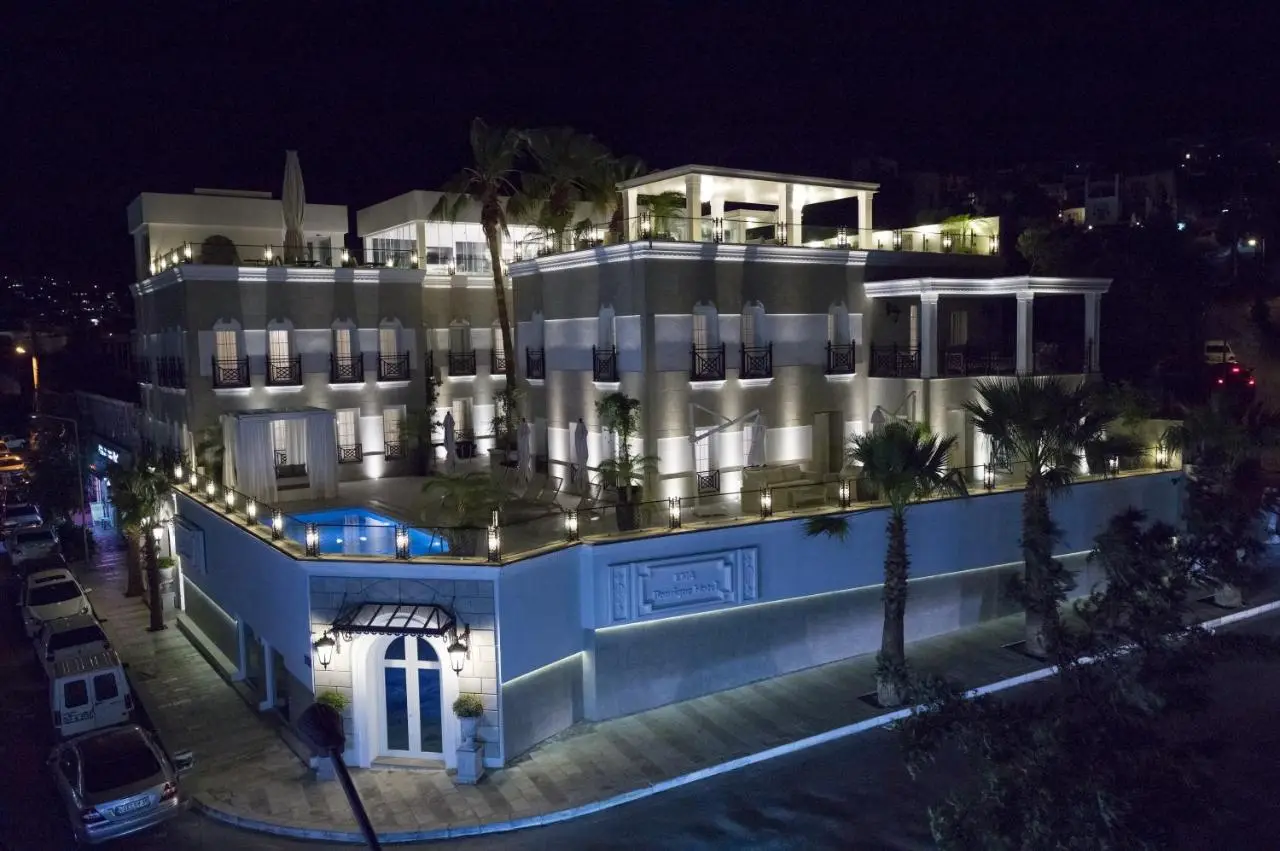 Ena Boutique Hotel & Residences