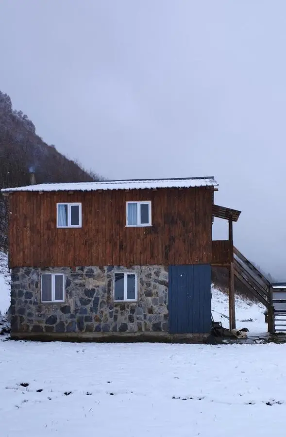 Guesthouse Latphari
