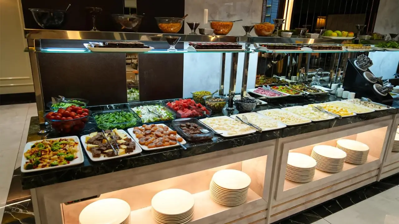 Sky Hill Hotel