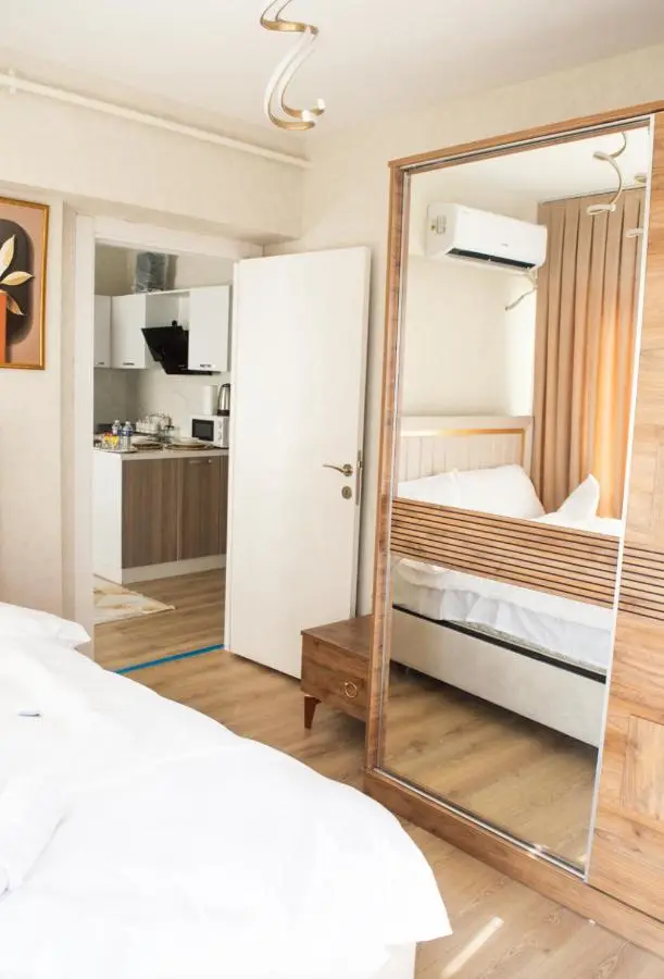 Two Bedroom King Suite TH30