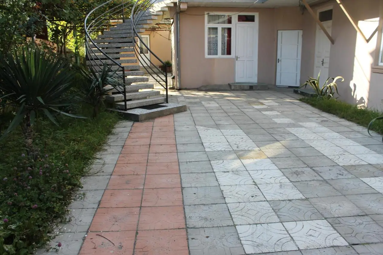 Iren Apartment