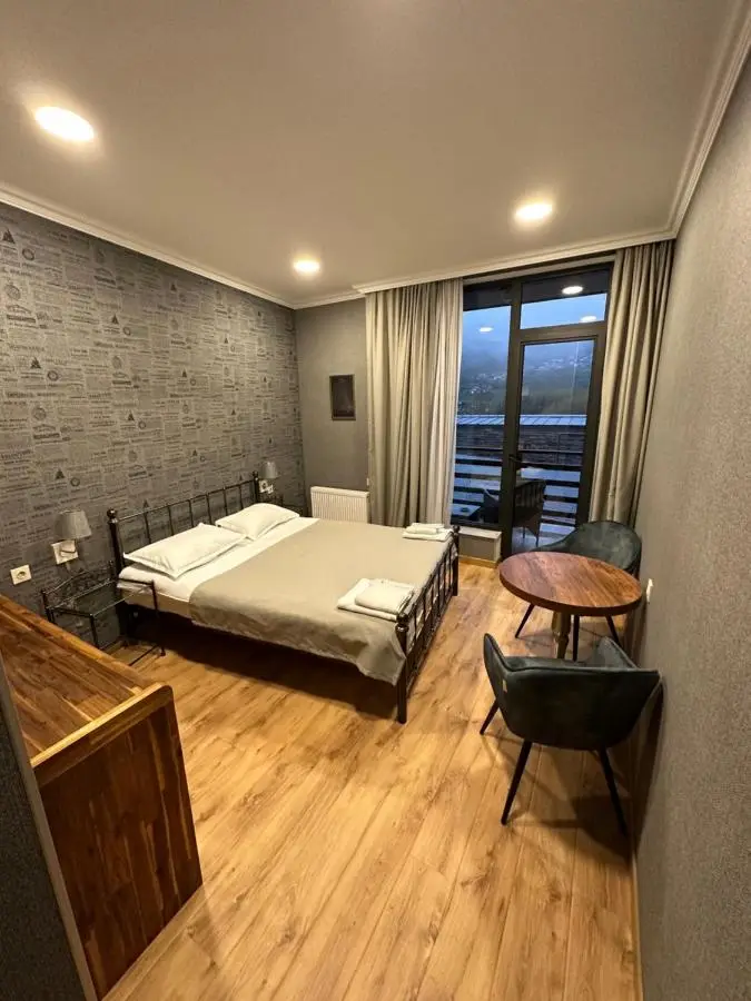 Old District View Hotel kazbegi
