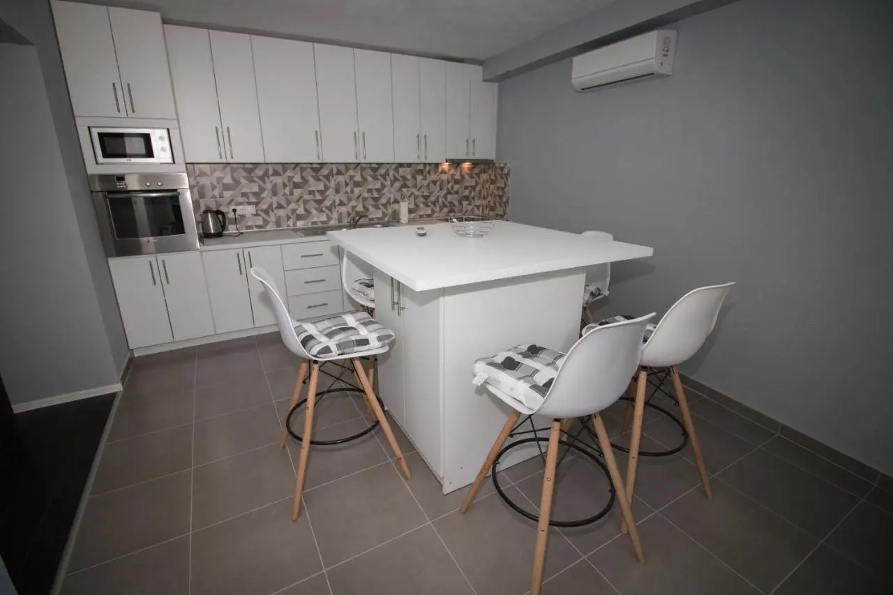 Villa M