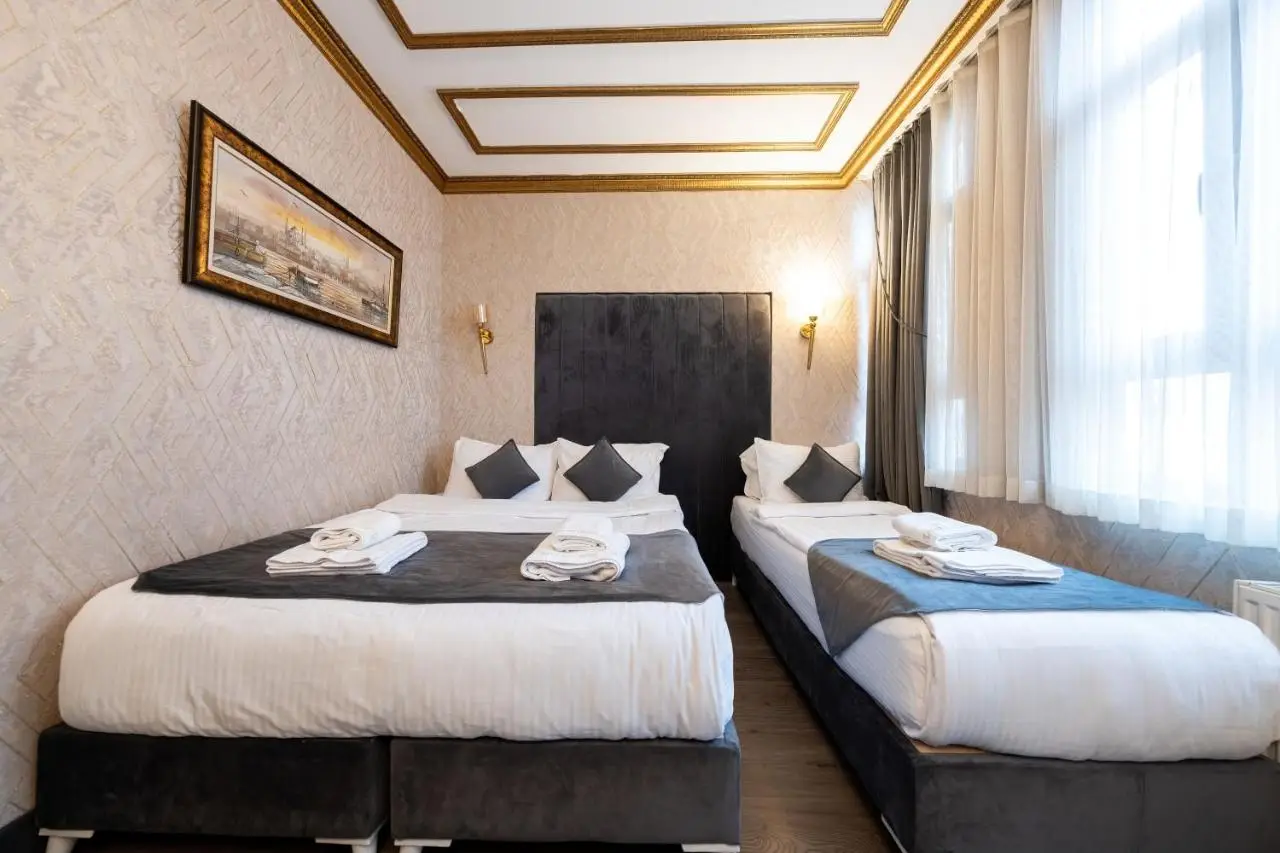 Diamond Royal Hotel