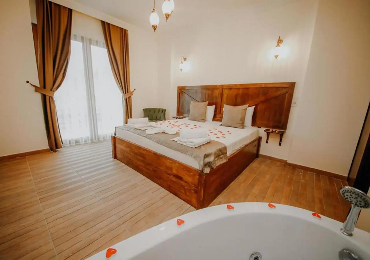 Sea House Hotel