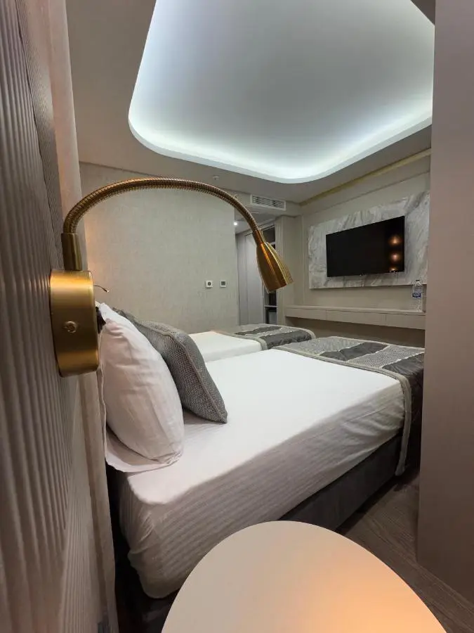 Elysia Plus Hotel