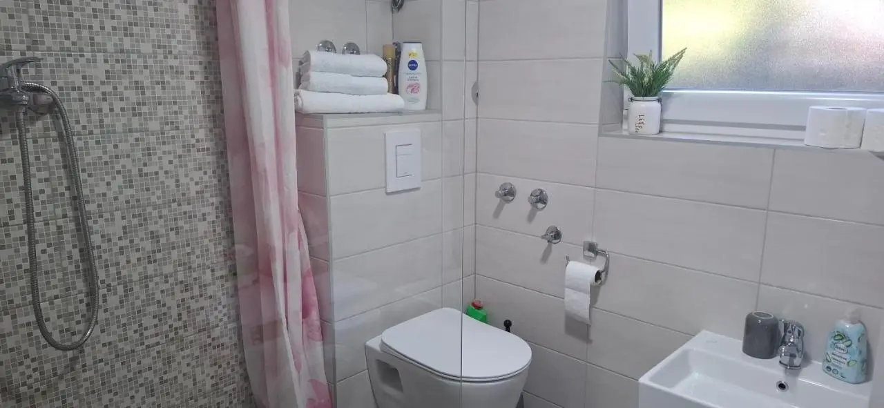 Guest House NO 13