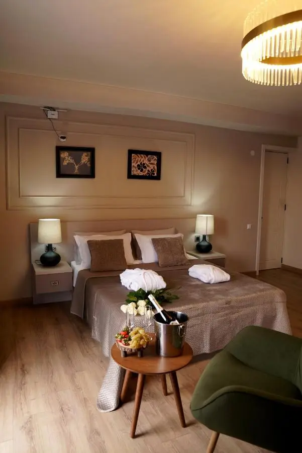 EL hotel