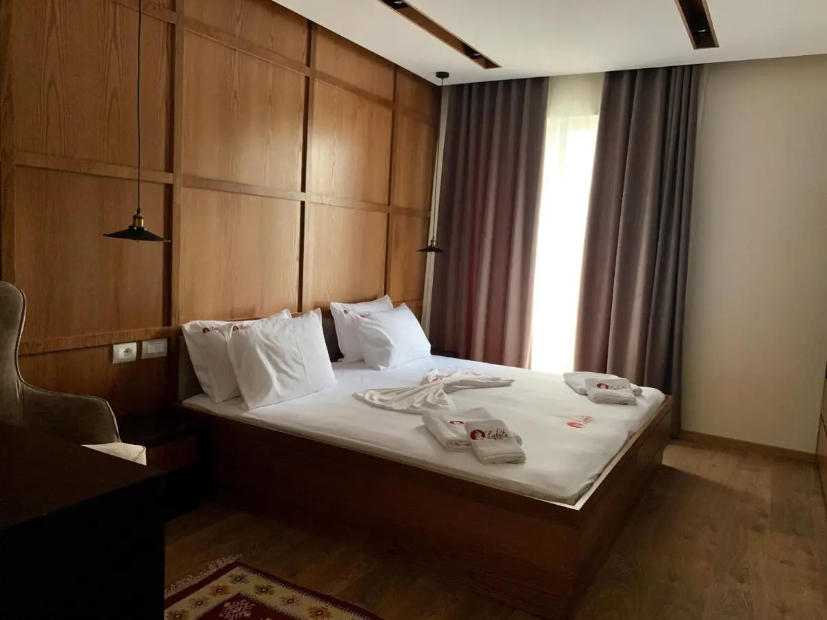 Hotel Lahuta