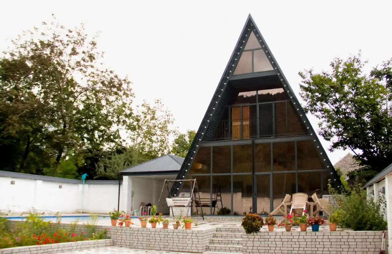 Qafqaz Riverside Chalet