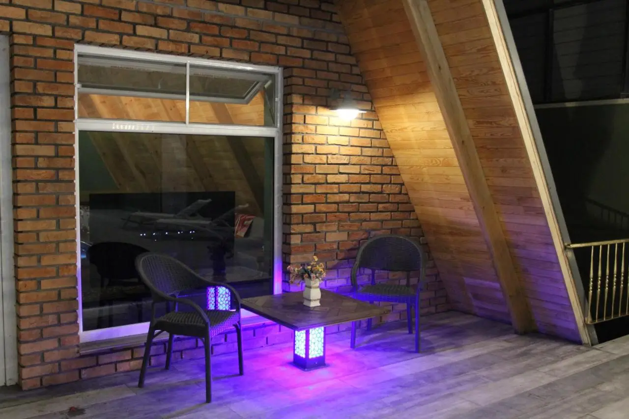 Trigon Villa Family , HOT POOL ,SAUNA,JACUZZI