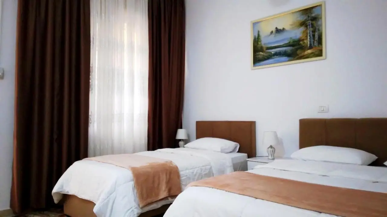 Sazan Apartment-Tirana Center