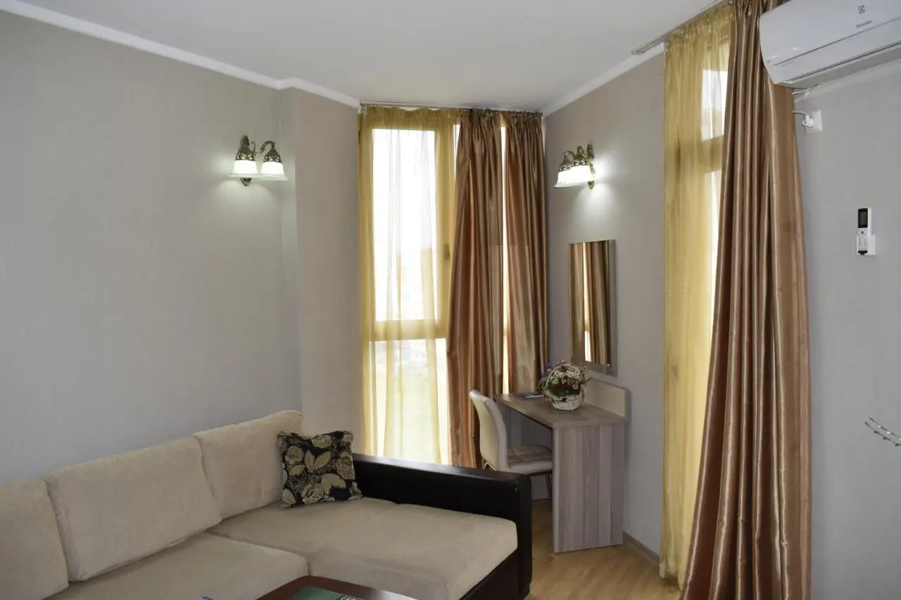 Hotel Orbi Plaza