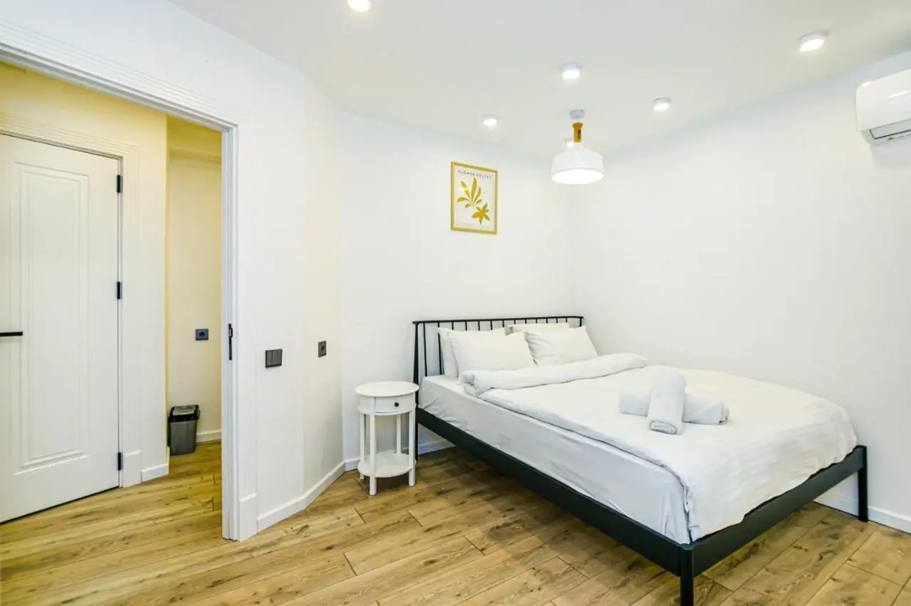 EDEN Luxury Apartment in Nizami street