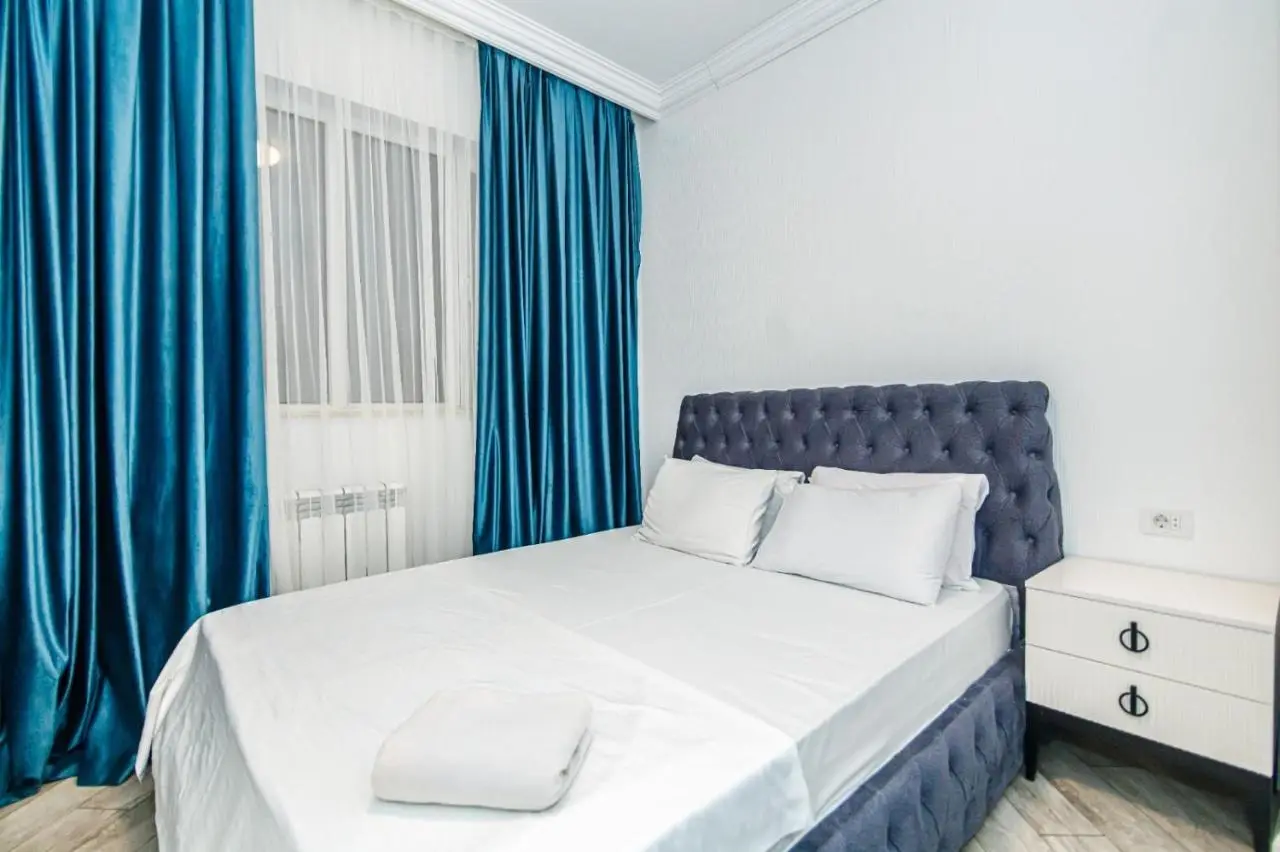 Nizami Street New Apartment Mojo