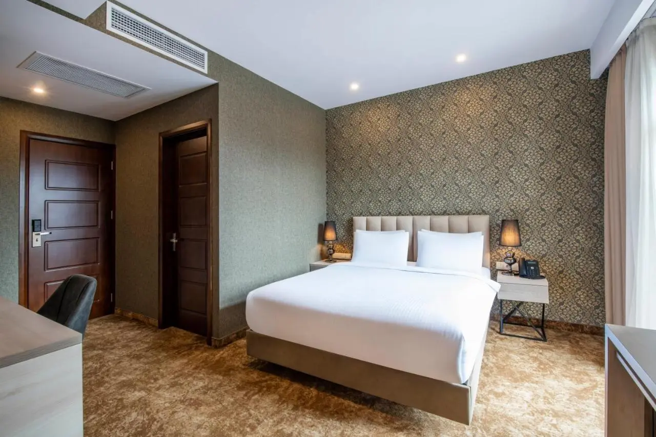 Highgarden Hotel