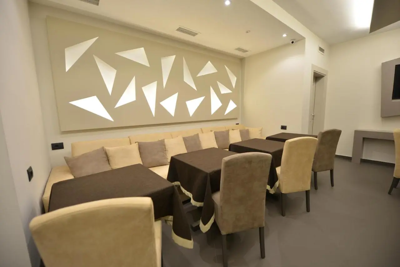 Petit Hotel Elita