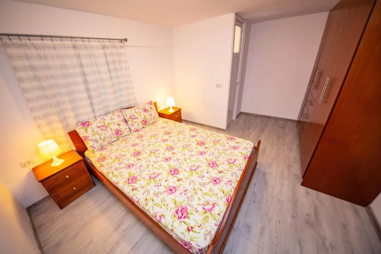 Apartments Cikuli