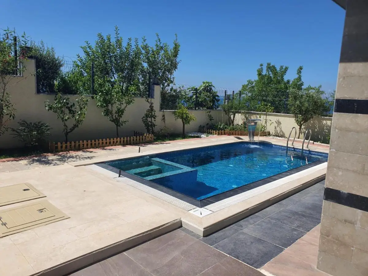 Comfort 4 Bedroom Terrace Villa Yalova sea view