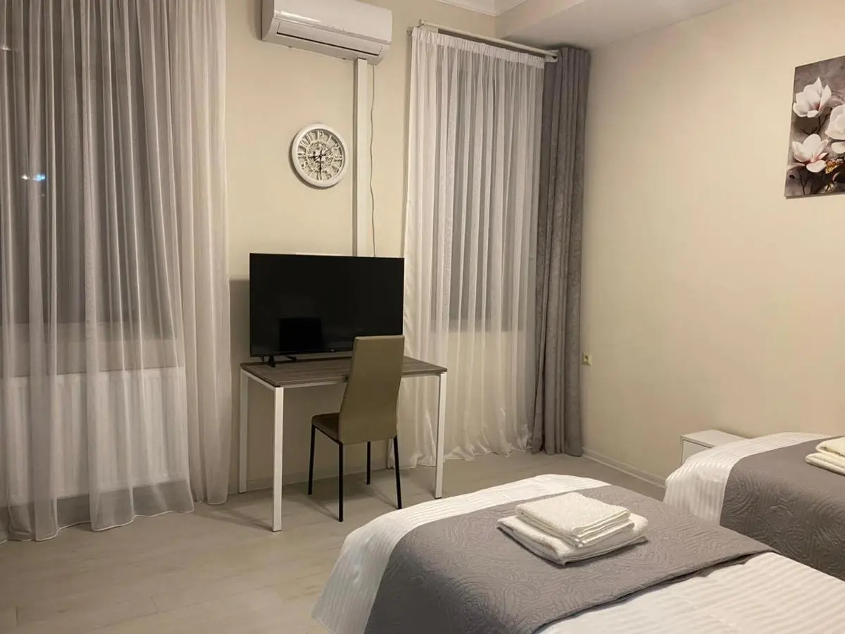 Cultural Crossing Hotel