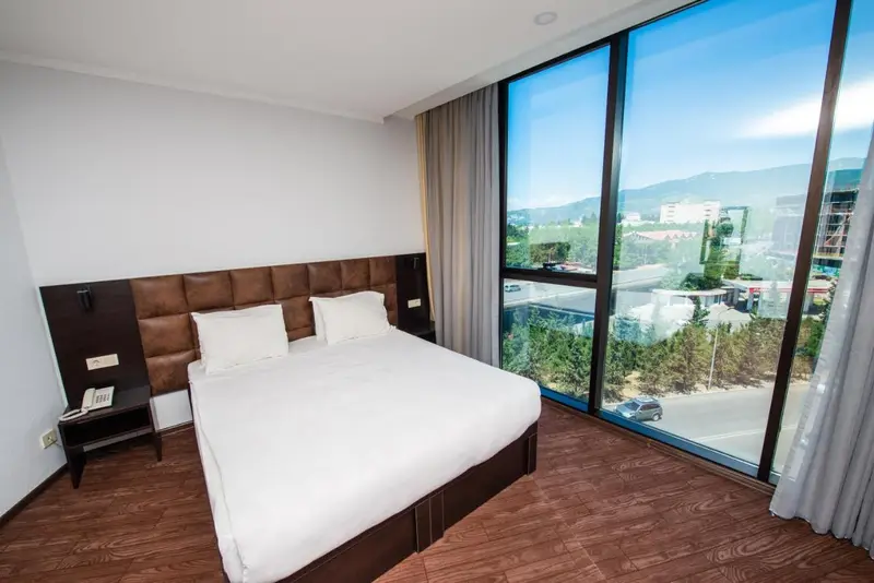 Hotel Shine Palace