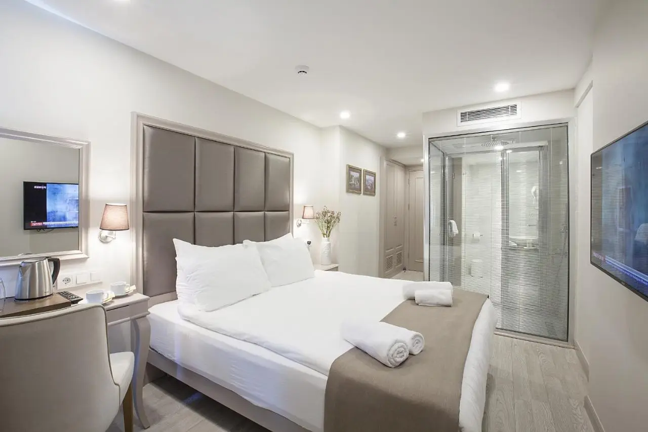 Perla Galata Hotel