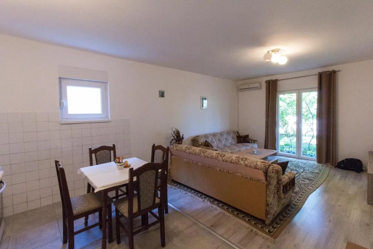City View Apartment