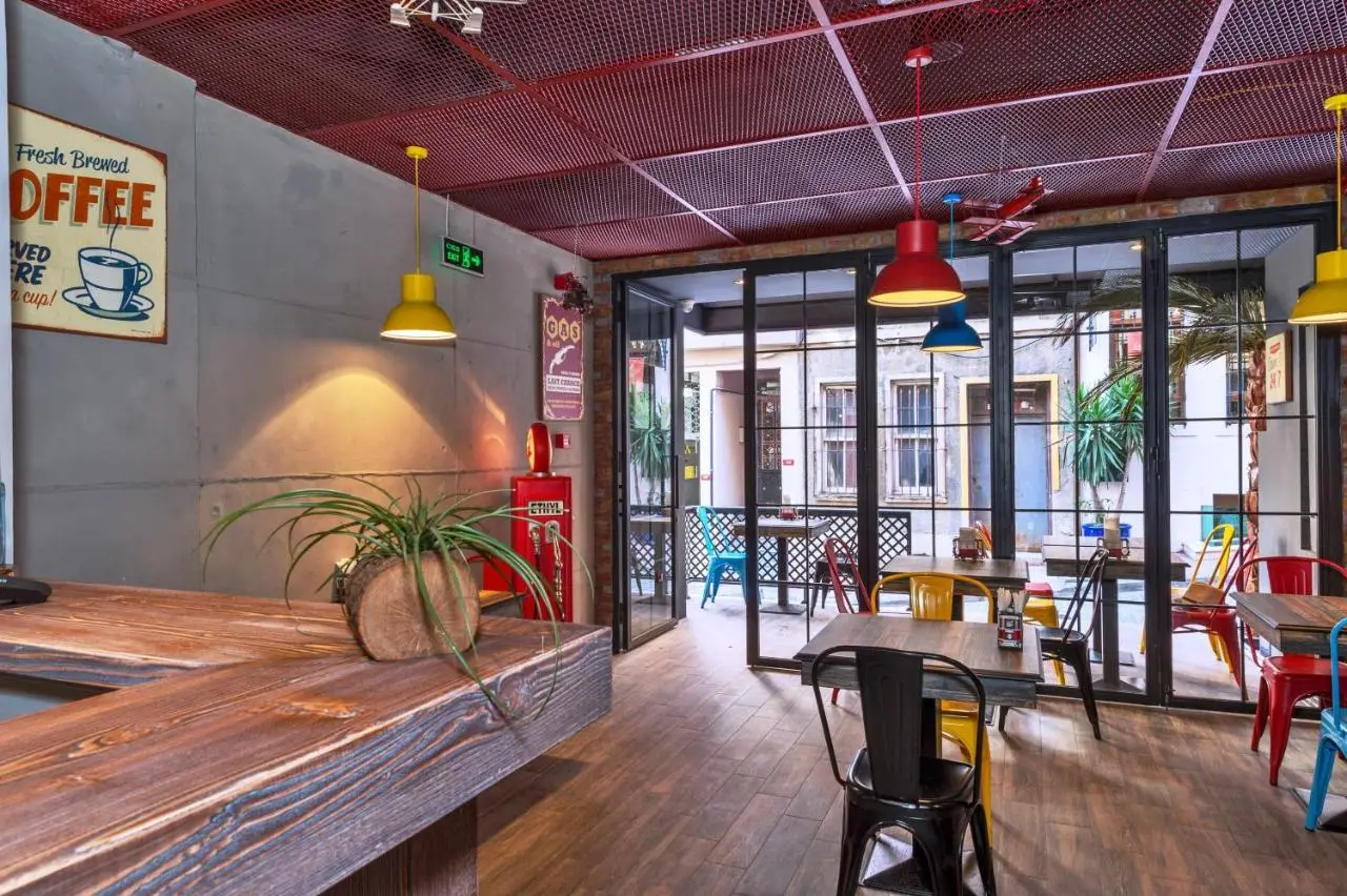 Taksim Istanbul Nis Hotel - Istiklal Street