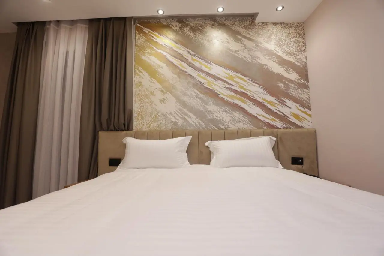 Resiidence Inn Hotel Tirana