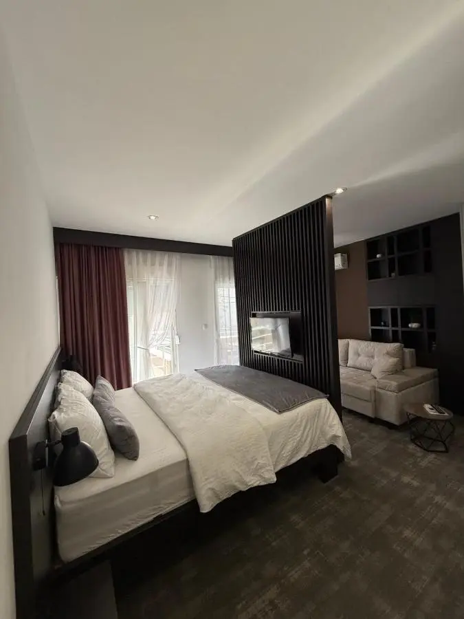 Apartments & Rooms Villa Zaad FREE PRIVATE PARKING