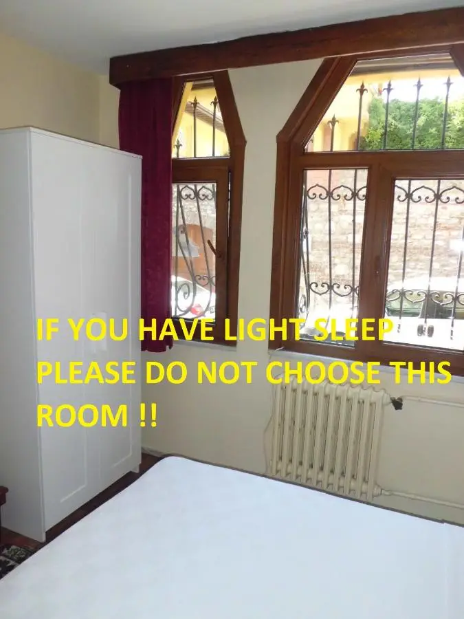 Berk Guest House - Grandma's House