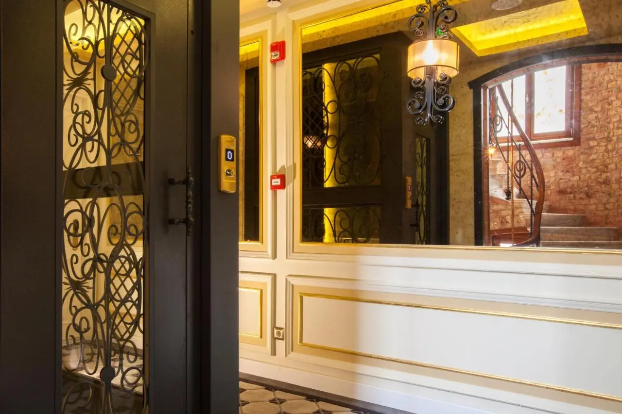 Hotel Pera Parma