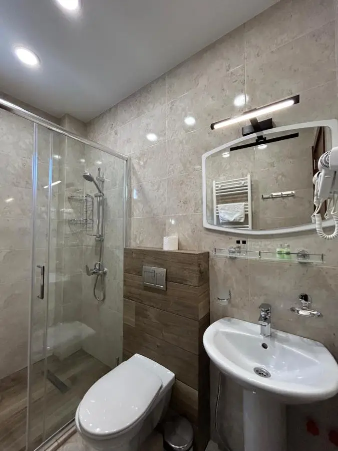 10 KEYS Boutique Hotel