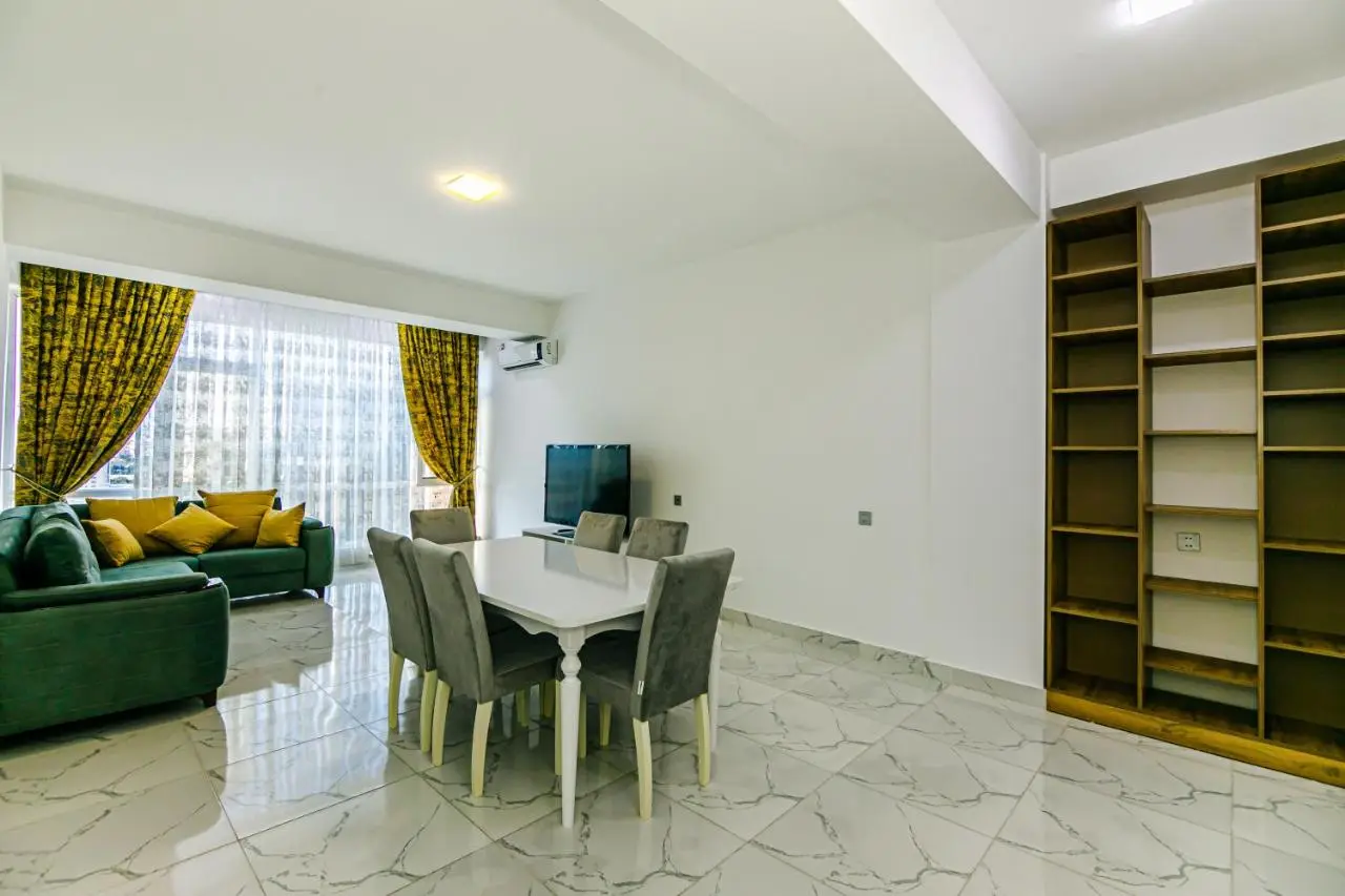 Central Elegance Suite