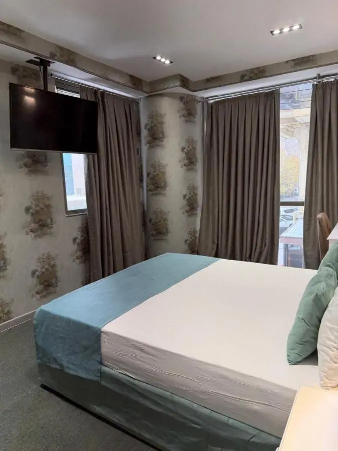 Avenue Nizami hotel